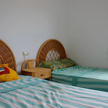 Beach Apartment *